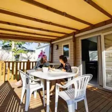 Holiday home Mobilhome 4 Etoiles - Piscine - Eecabb Azur